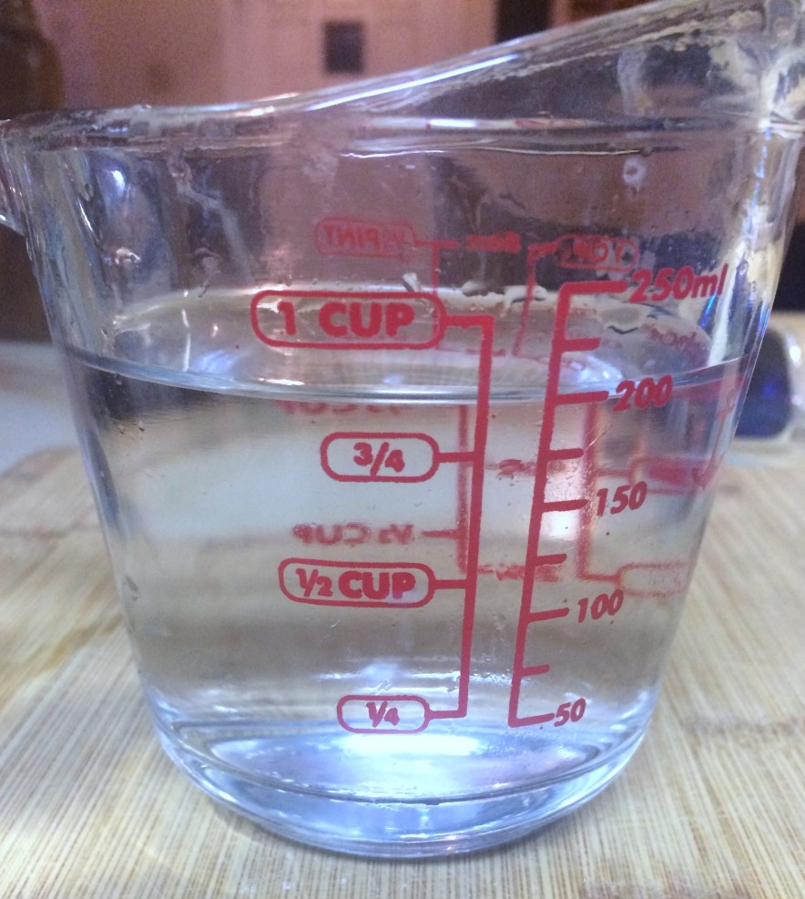 the-difference-between-liquid-dry-measuring-cups-nutrition-savvy